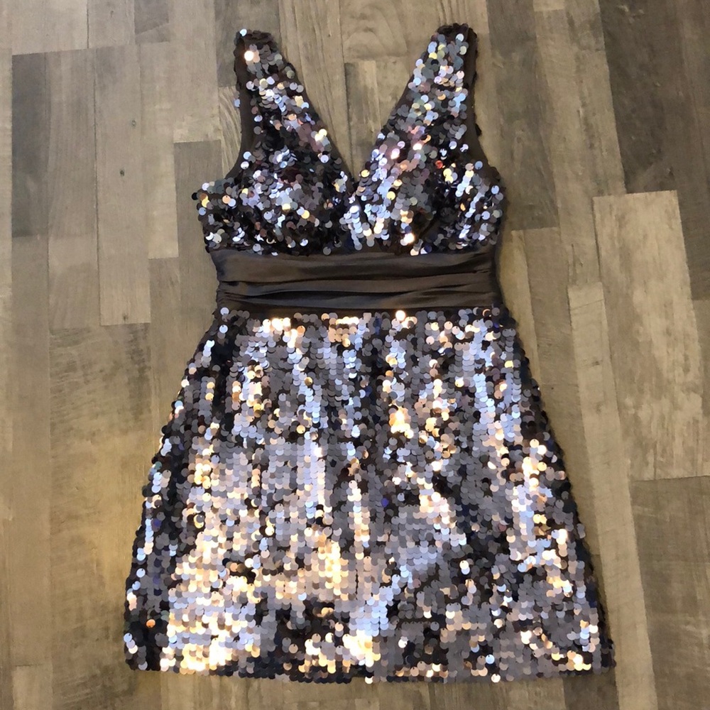 SILVER SEQUIN MINI DRESS NEW YEARS